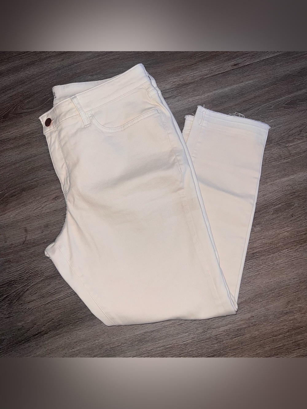 a.n.a White Skinny Jeans